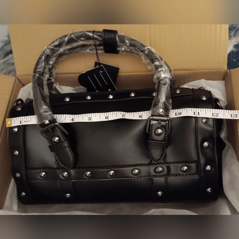 Double 3D Skull Bag (NWT)